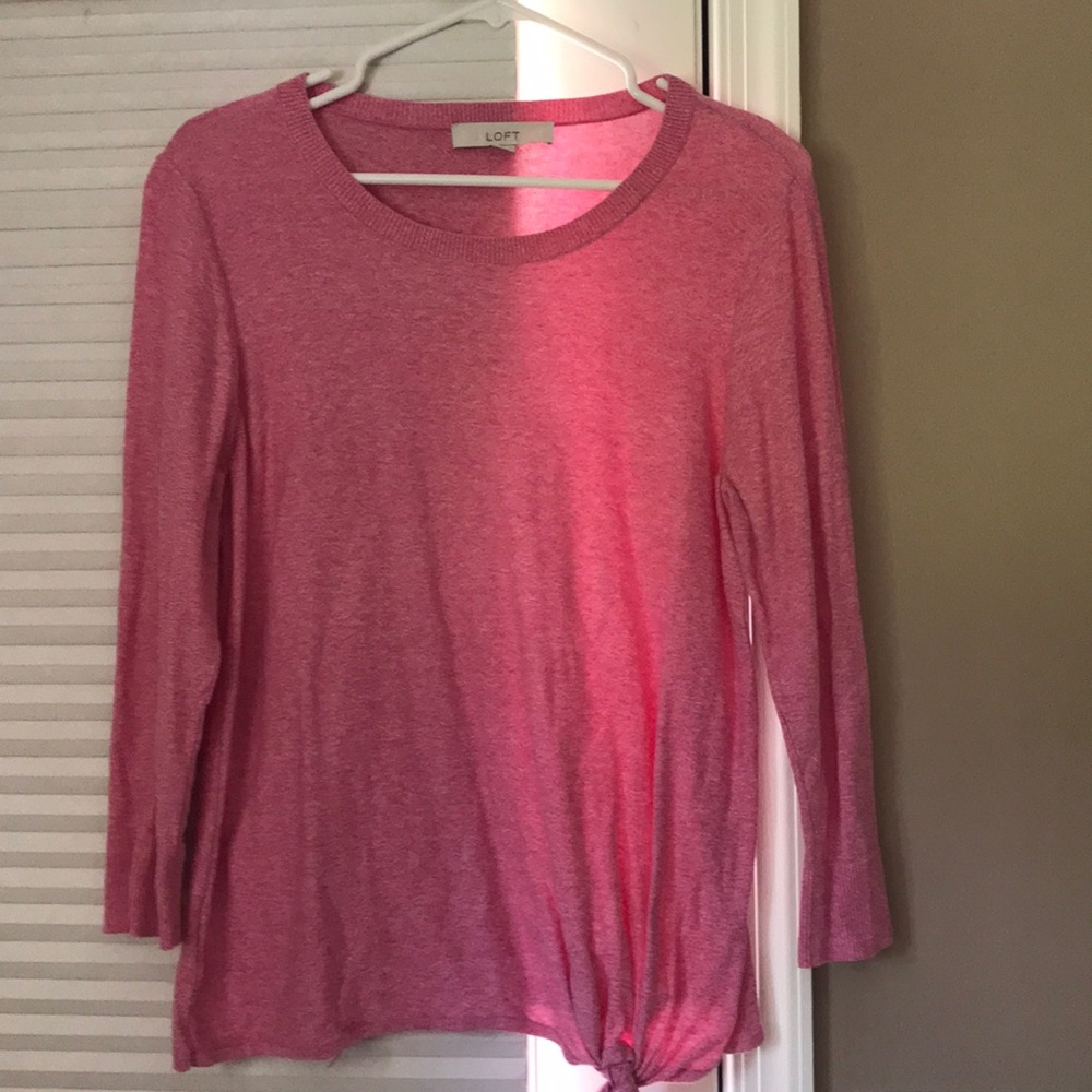 Lightweight sweater like quarter sleeve